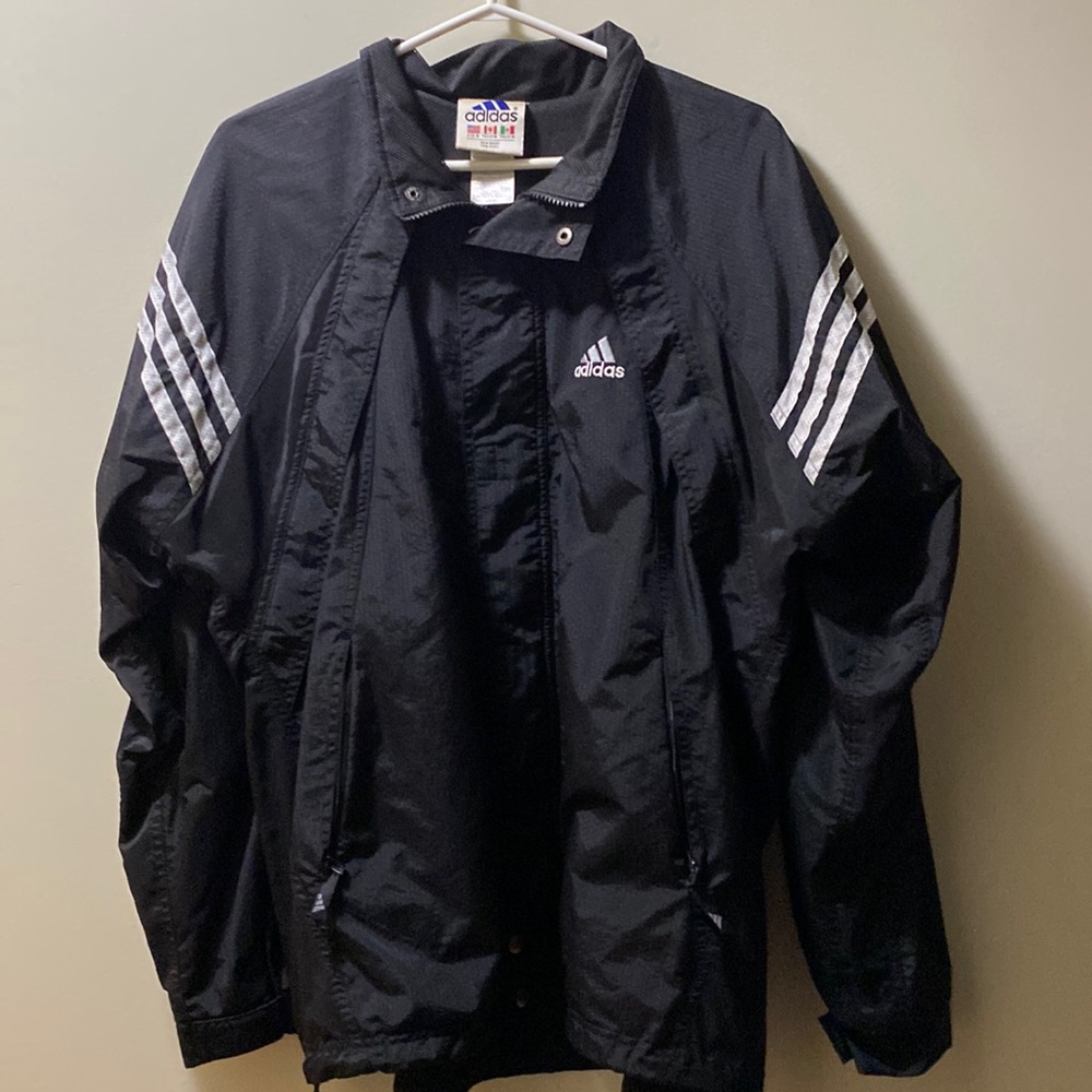 EUC ADIDAS HEAVY WIND/RAIN JACKET Size: MEDIUM